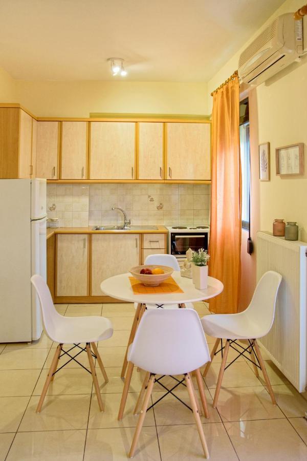 Apartament Sunny City Studio Kalamata Zewnętrze zdjęcie